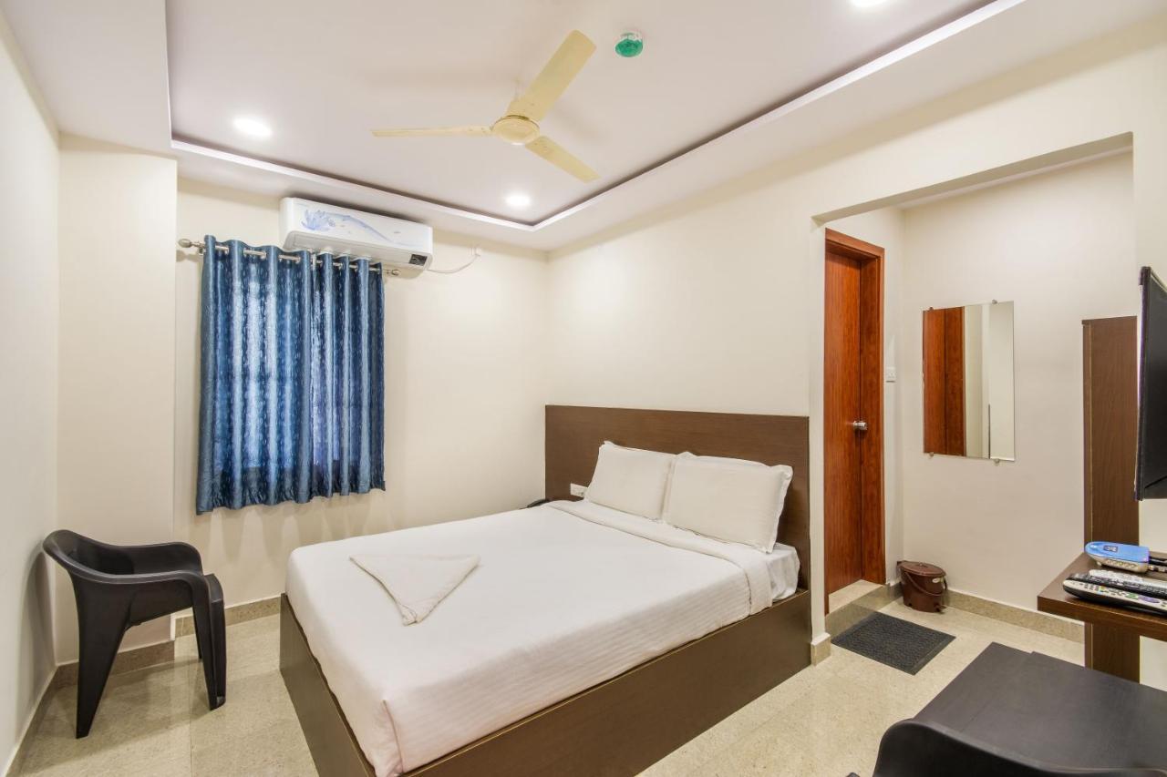 Super Hotel O At Home Hotel Darbar Hyderabad Eksteriør bilde